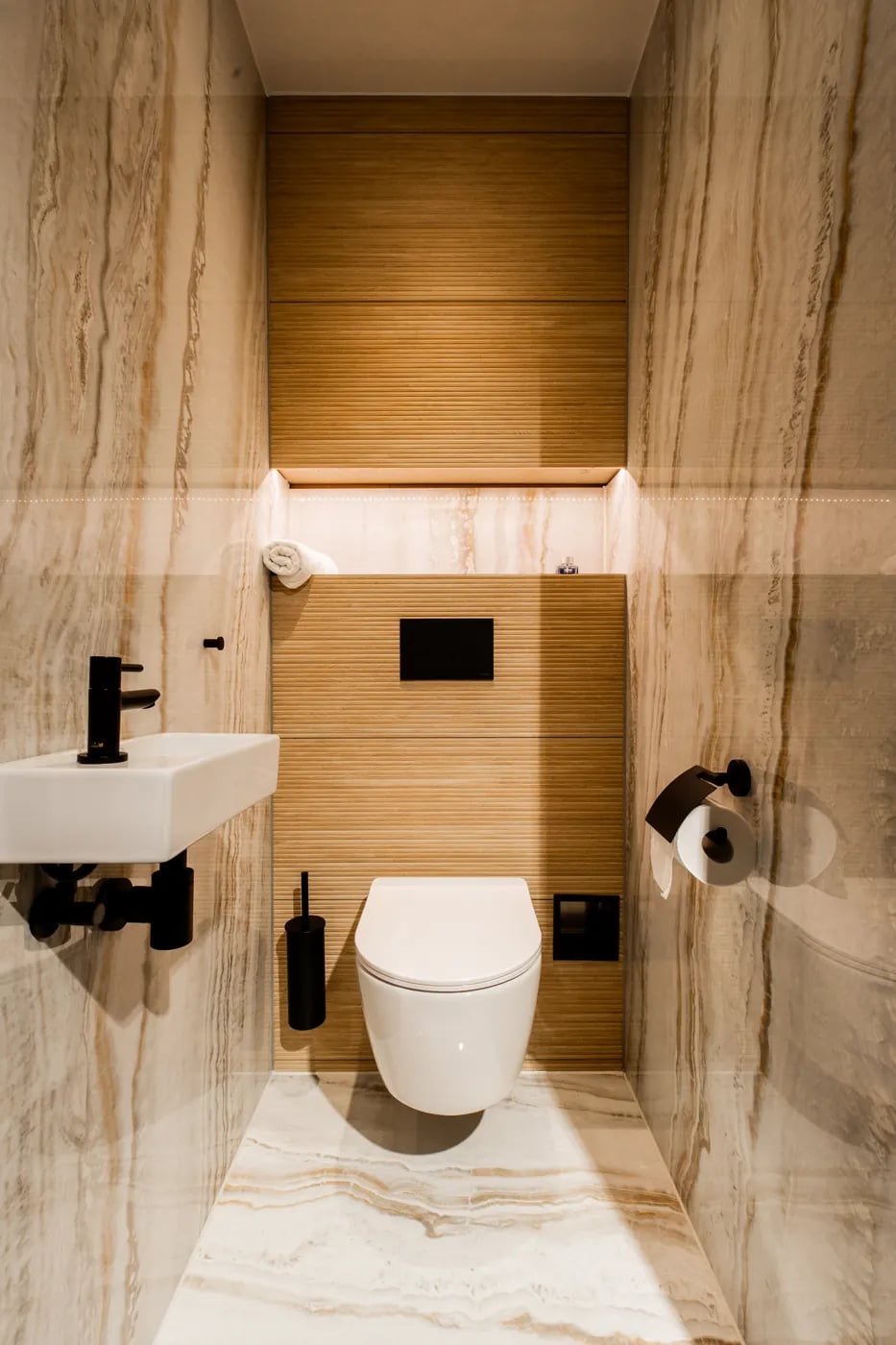 Stijlvolle compacte badkamer